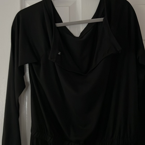 Long sleeve jumpsuit with pockets new no tags - Picture 4 of 6